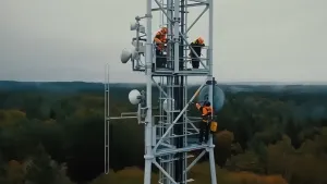 Монтаж трехгранной трубчатой башни связи 3