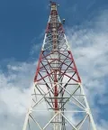 Трехгранная решетчатая башня связи из уголков