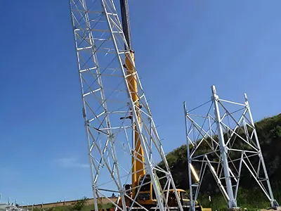 40-метровая 4-гранная решетчатая башня из уголков